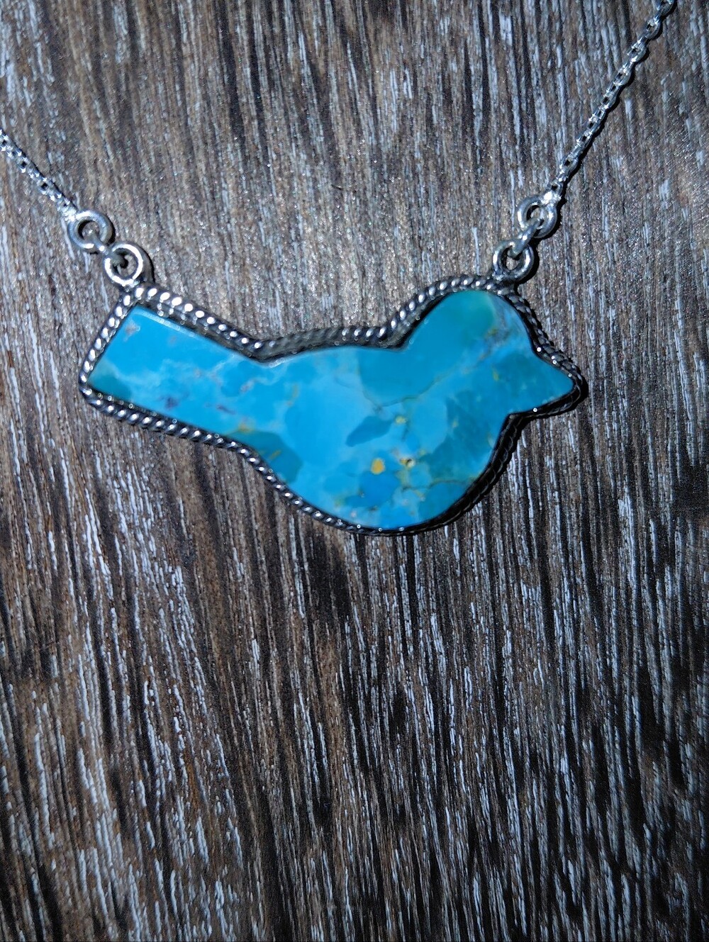 Turquoise Bird Pendant Necklace - Picture 4 of 9